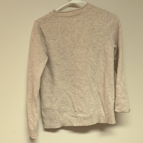 Cozy Beige Sweater with Fox Motif - Picture 4 of 5